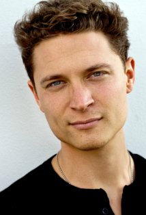 фото Элайджа Аллан-Блитц