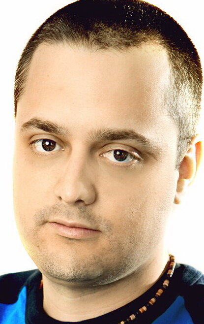 фото Нейт Баргатзе