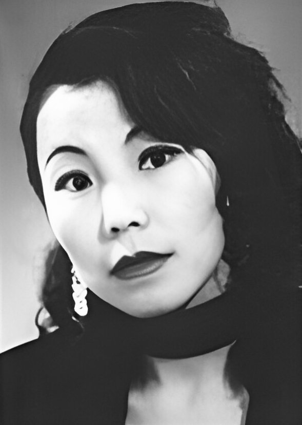 фото Туйара Свинобоева