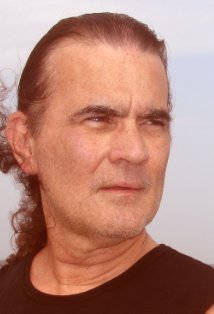 фото Carlos Etzio Roman