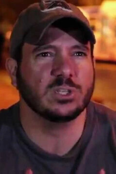 фото Макс Адамс