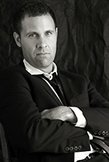 фото Билли Льюис