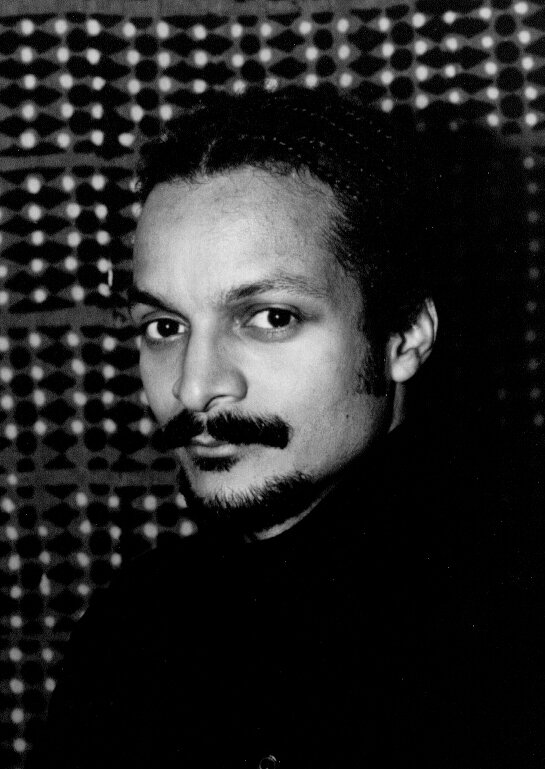 фото Тони Медина