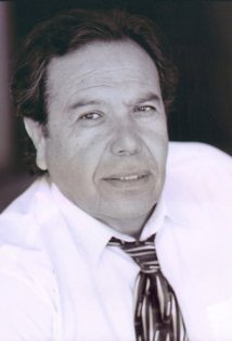 фото Louie Olivos Jr.