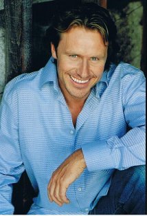 фото Адам Кейн