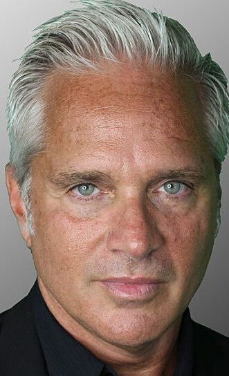 фото Майкл Ваккаро