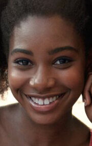 фото Эшли Хэйнс