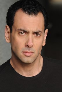 фото Cameron Moffid