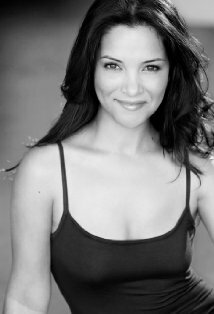 фото Ivee Colón