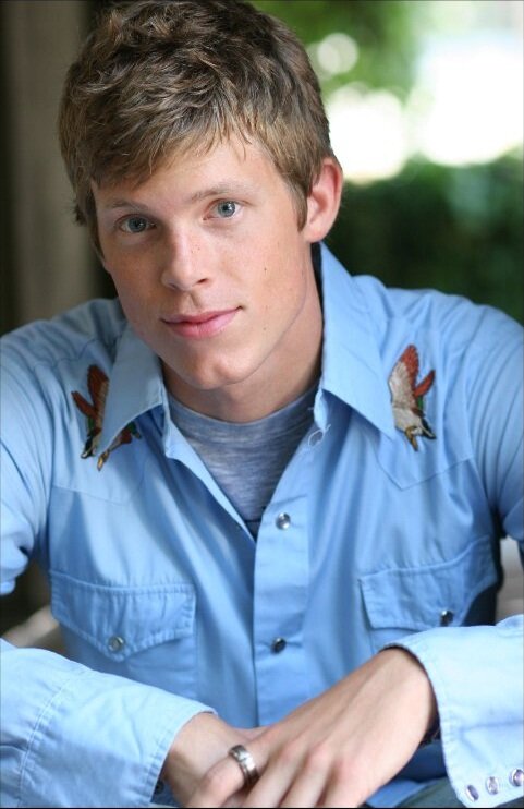 фото Джордан Уоррен