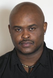 фото Джеймс Сэмпсон