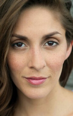 фото Синтия Сантьяго