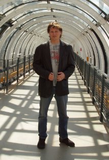 фото Томас Р. Дикенс