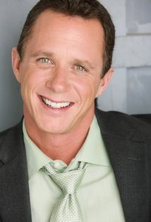 фото Аарон Лэндон Борнстейн