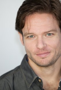 фото Лоуренс Ли Двайер