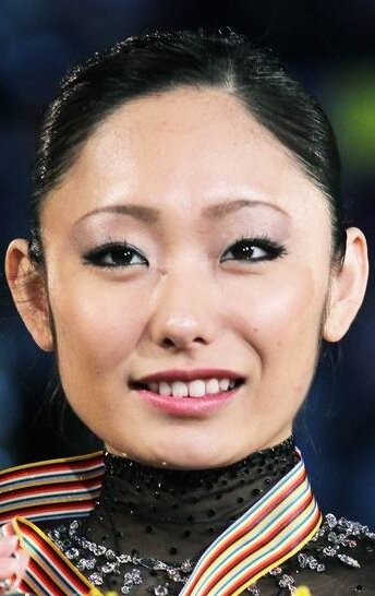 фото Мики Андо