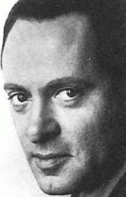 фото Роберт Мур