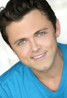 фото Роки Бенуа