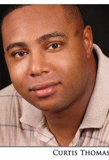 фото Кертис Томас