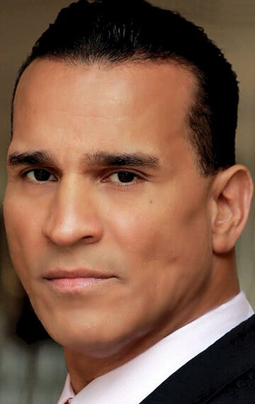 фото Джозеф Велес