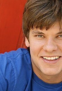 фото Тео Вонкурнатовски