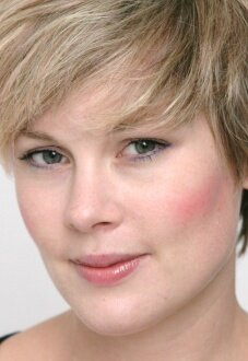 фото Бет Эйнсли