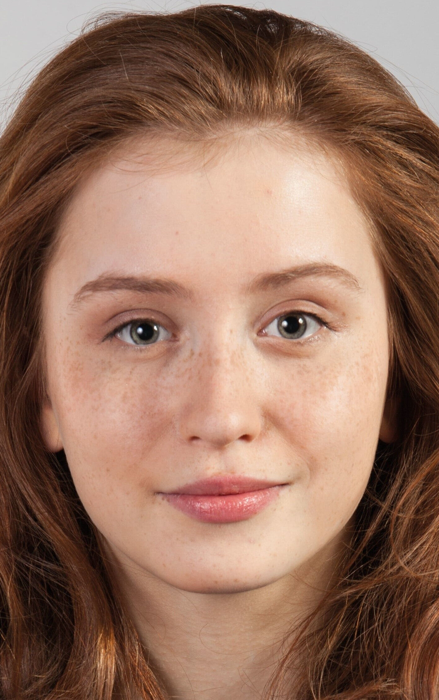 фото Джулия Бэтилан