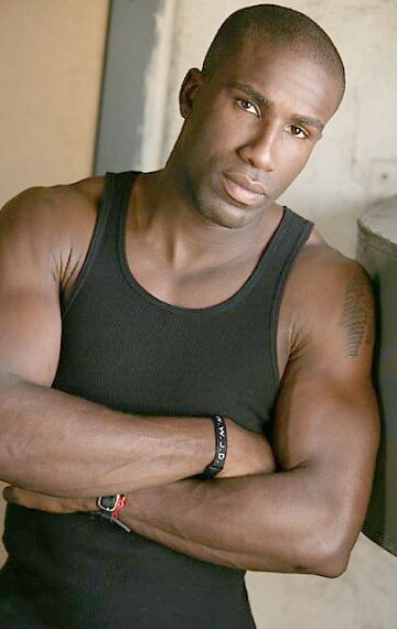 фото Olusegun Oduolowu