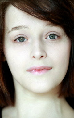 фото Аделин Д’Эрми