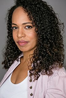 фото Эшли Кертис