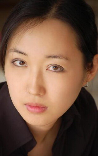 фото Джоли Ким