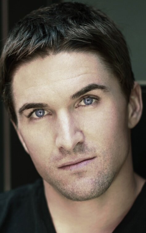 фото Джастин Брюлт