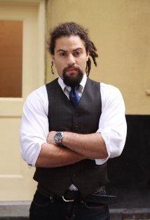 фото Юджин М. Сантьяго