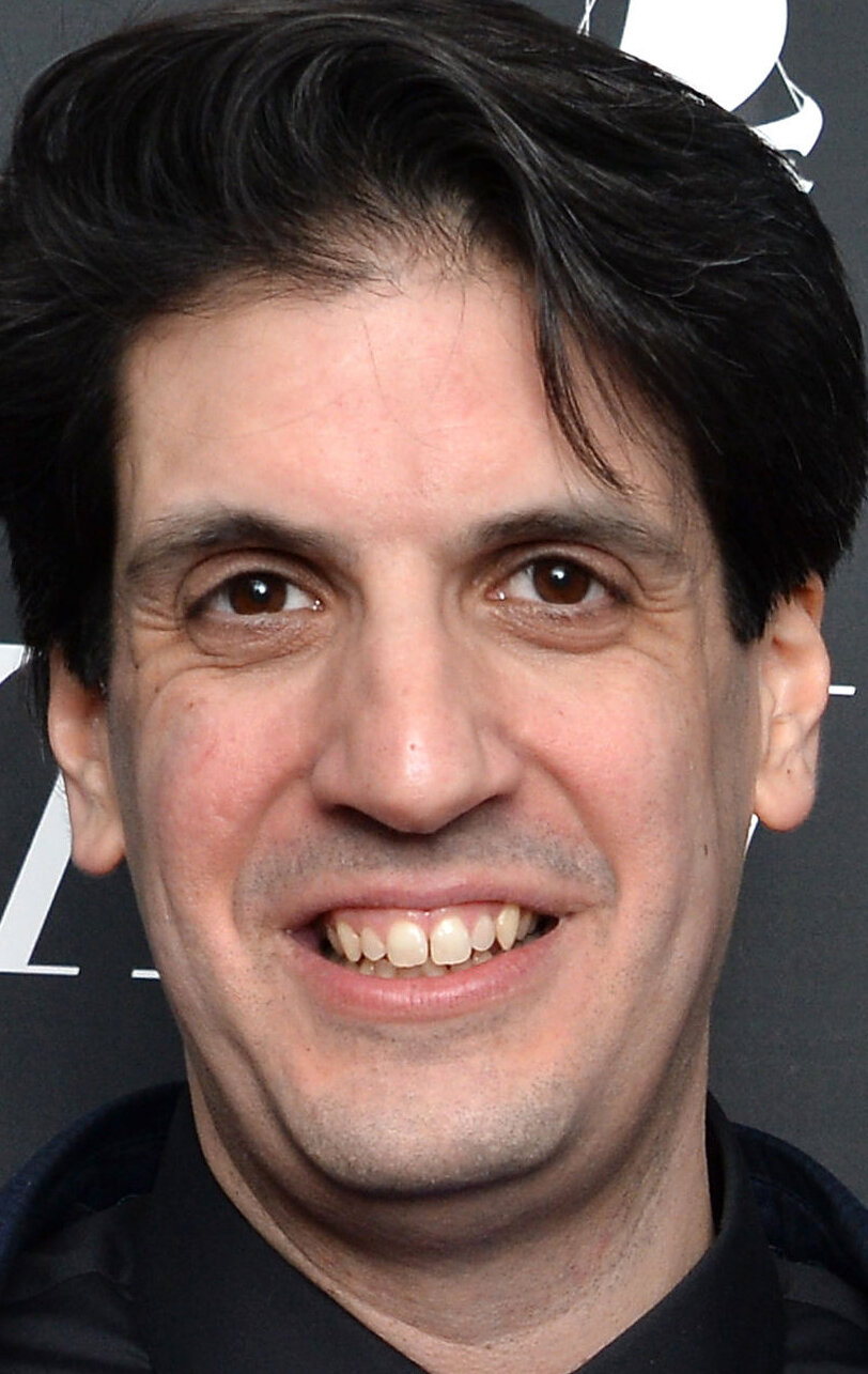 фото Брайан ДеКьюбелис