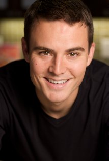 фото Тревор Мартин