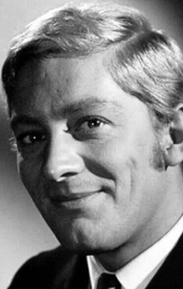 фото Дрюи Хенли