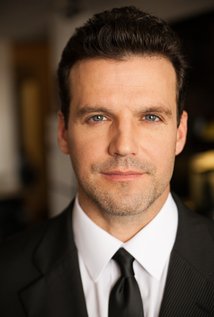 фото Майкл Брэдли