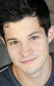 фото Брэндон Харрис