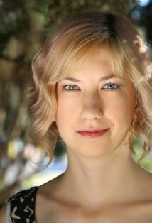 фото Лизель Хэнсон