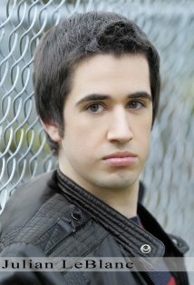 фото Джулиан ЛеБланк