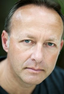 фото Йен Хотон