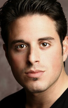 фото Джош Абрахам Веббер