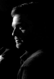 фото Оливер Уорд