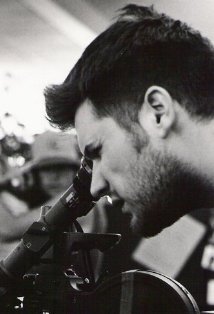 фото Крис Мангано