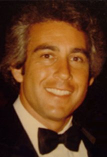 фото Рональд Видор