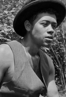 фото Ти Робинсон