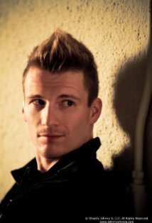 фото Эзра Кемп