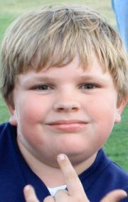 фото Николас Фуру