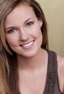 фото Алора Катрин Смит