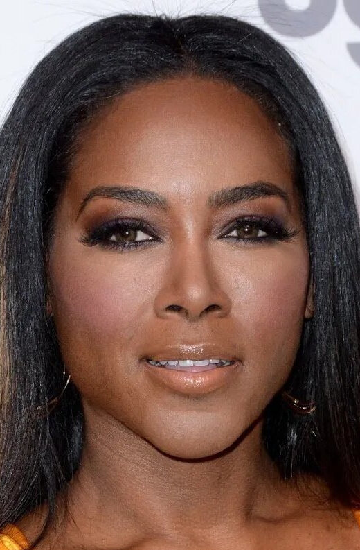 фото Кенья Мур